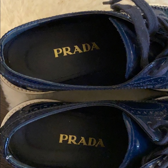 Prada shoes - Picture 2 of 8